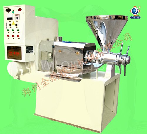 6YL-80型熱炸多功能螺旋榨油機(jī) 不帶桶(圖1) 6YL-80型熱炸多功能螺旋榨油機(jī) 不帶桶(圖1)